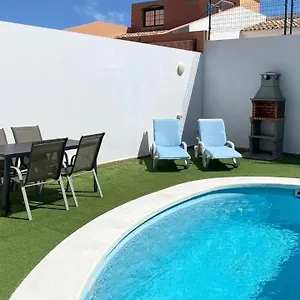 Holiday home Aquamarina House